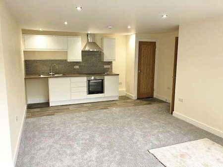 London Road, Fairford, GL7 - Photo 3