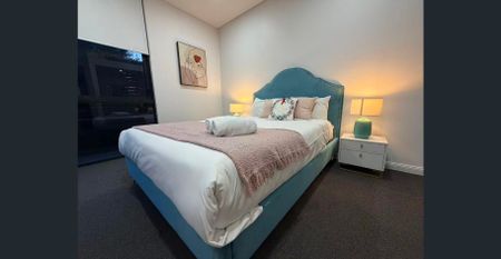 Modern 2BR Retreat by Sydney Olympic Park - Photo 4