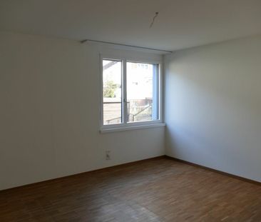 2.5-Zimmerwohnung mit Gartensitzplatz an der Breitgartenstrasse 16 ... - Photo 1