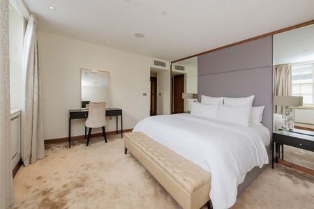 3 bedroom mews to rent - Photo 5