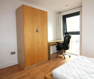 2 bedroom apartment to rent - Photo 4