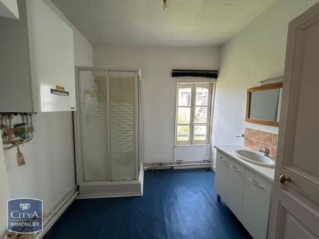 Location Appartement 4 pièces 100m² BOURGES 18000 - Photo 2