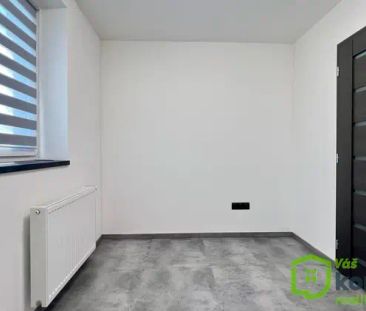 Pronájem moderního bytu 2+kk s balkonem, dvěma parkovacími místy a ... - Photo 5