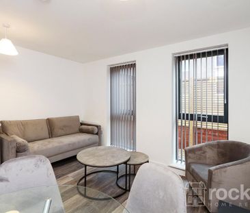 2 bedroom apartment to rent - Photo 5