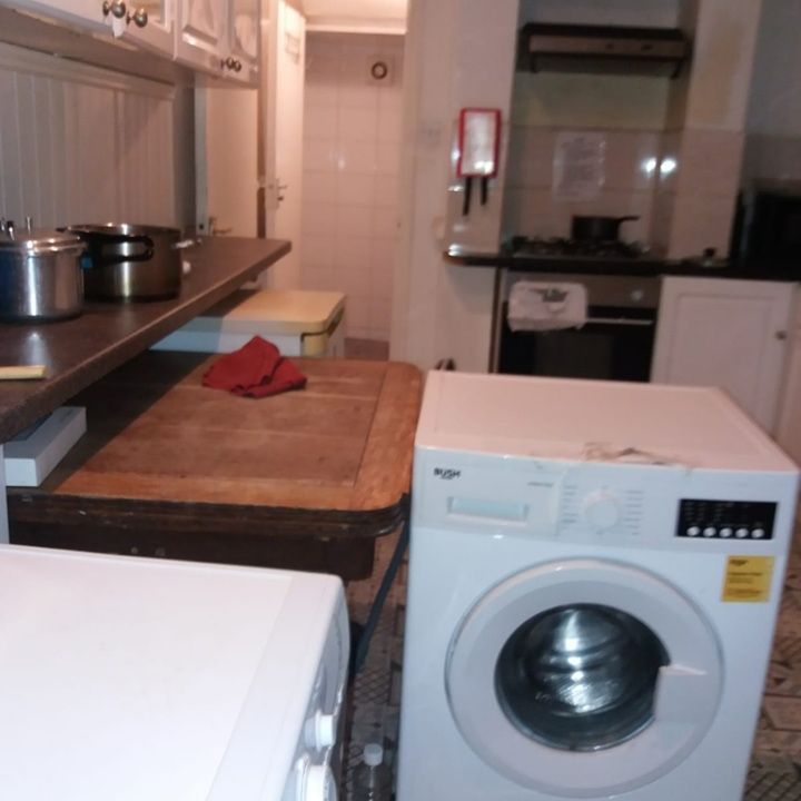 Room in a Shared House, Purley Way, CR0 - Photo 1