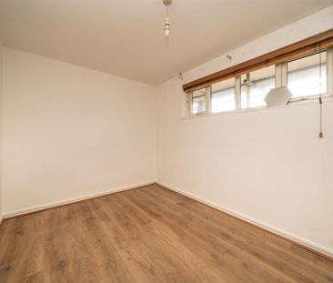 The Square Marlowes, HP1 1ER, Hemel Hempstead - Photo 5