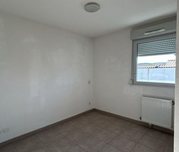 Location Appartement 4 pièces 72m² GIGEAN 34770 - Photo 3