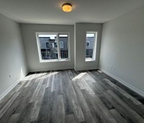 For Lease - 1561 Midland Avenue, Toronto, Ontario - Photo 1