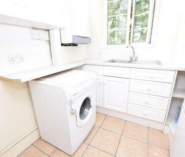 Waverley Grove, Finchley, N3 - Photo 2