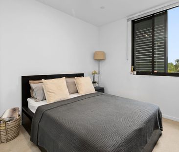 Stylish One Bedroom Apartment In Central Location - Photo 3