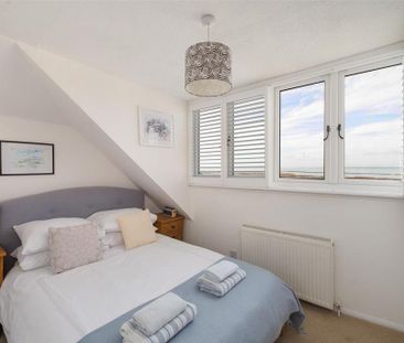 4 bedroom semi-detached house to rent - Photo 3