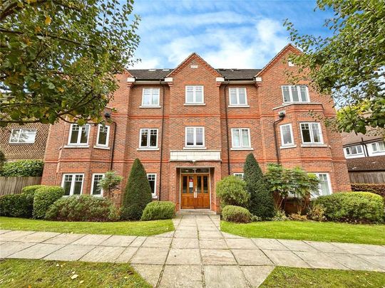 2 bedroom flat to rent - Photo 1