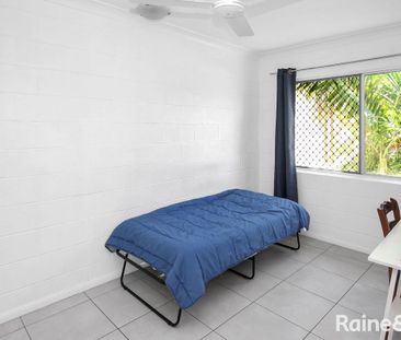 4/17 Maroong Street, Currajong, QLD 4812 - Photo 2