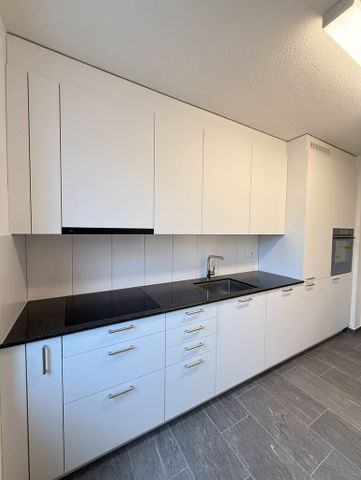 Frisch Sanierte Wohnung in Zürich - Photo 5