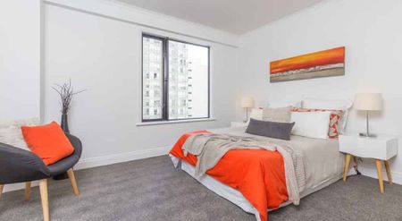 Spacious Apartment with Amazing Resort-Style Amenities - Photo 4