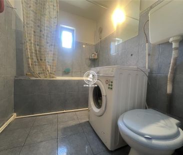 Apartament de închiriat cu 3 camere, decomandat, zona Canta - Photo 6