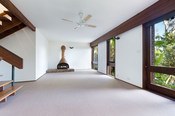 34 Hilltop Road, Avalon Beach. - Photo 1