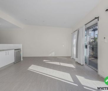 15 Lovegrove Walk, Googong - Photo 1