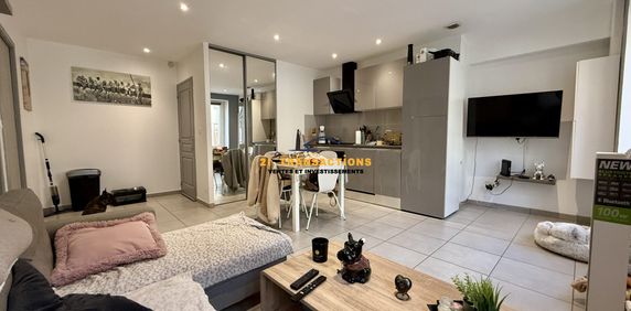 Appartement à louer, 2 pièces - Saint-Étienne 42000 - Photo 2