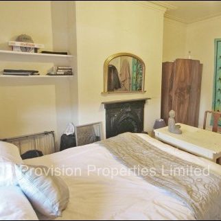 7 Bedroom near Leeds University - Photo 1