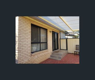 Spacious 3-bedroom villa with 2 bathrooms in good condition - Photo 6