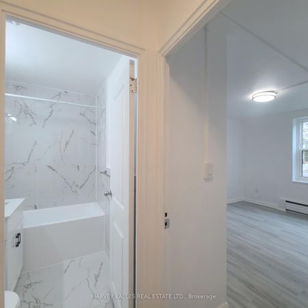 For Lease - 125 Shelborne Avenue Unit# 4, Toronto, Ontario - Photo 2