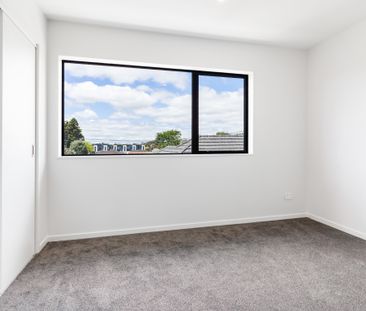 Modern Luxury in Panmure's Golden Triangle - Photo 6