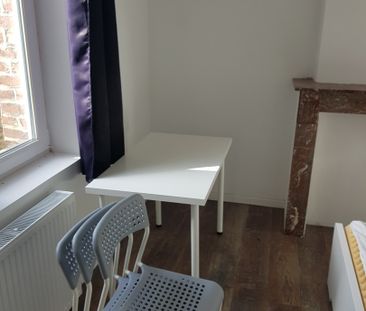 Location Appartement 1 pièce 11m² LENS 62300 - Photo 2