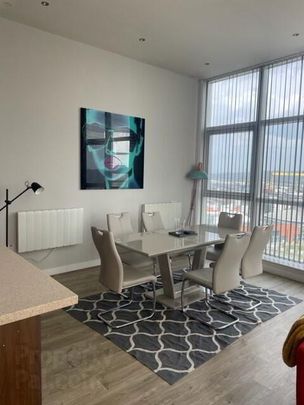 *stunning Penthouse Apartment OBEL Tower*, 62 Donegall Quay, - Photo 1