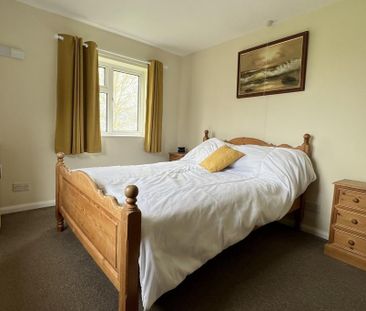 4 bedroom detached house to rent - Photo 6