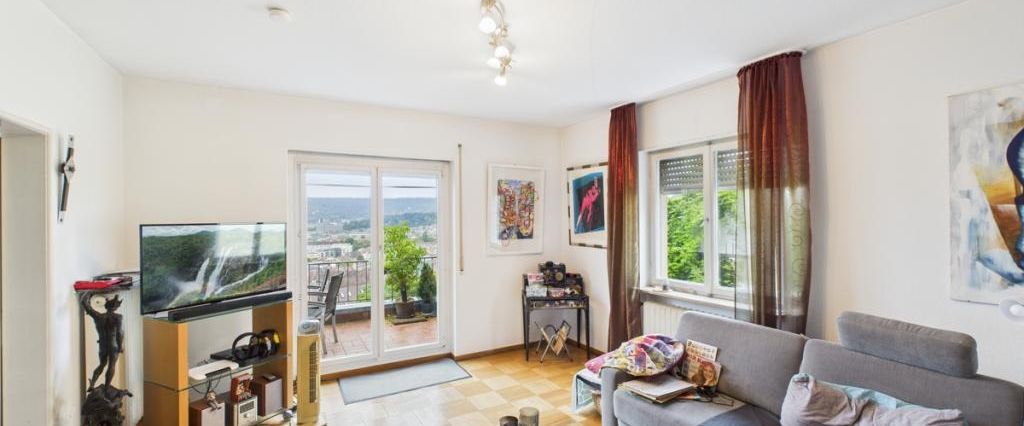 WG möglich! 4 Zi. Whg., sehr gute Lage, S-West, Garten, Balkon, Stellplatz, Garage, tolle Aussicht! - Photo 1