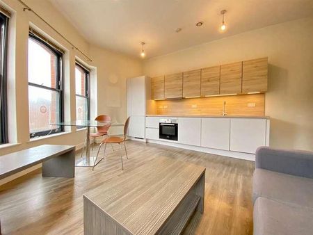 Queens Brewery Court, Moss Lane West, Manchester, M15 - Photo 2