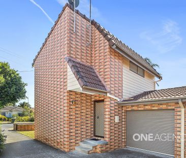 COMFORTABLE TOWNHOUSE LIVING WITH PRACTICAL INTERNAL FEATURES - Photo 6