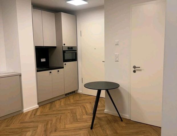 1 zimmer wohnung Nachmieter in 12489 Berlin - Foto 1