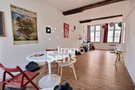 Location appartement - Lille VIEUX LILLE - Photo 2