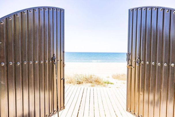 6 room luxury Villa for rent in Marbella, Spain - Photo 1