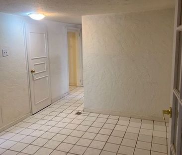 For Lease - 730 Logan Avenue Unit# Lower, Toronto, Ontario - Photo 6