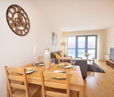 2 bedroom apartment to rent - Photo 4