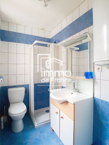 Location Appartement 2 pièces 33m² - Photo 3