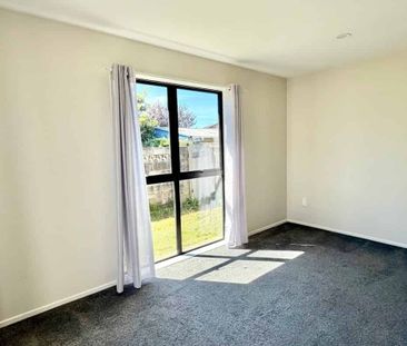Mangere East, 2 bedrooms - Photo 3