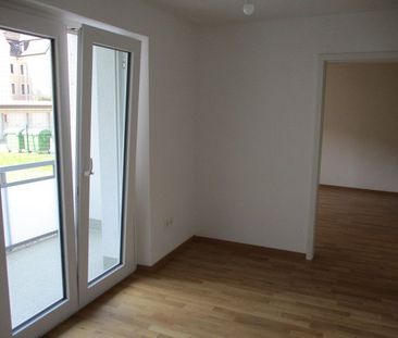 Renovierte 3 - Zimmer Wohnung mit Balkon und Einbauküche in attrakt... - Foto 2