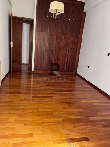 Διαμέρισμα για ενοικίαση Άνω Γλυφάδα (Γλυφάδα) - Photo 3