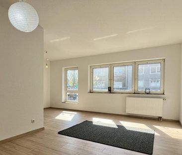 Stilvolle Stadtwohnung | 2-Zimmer mit Aufzug in Marxloh - Photo 1