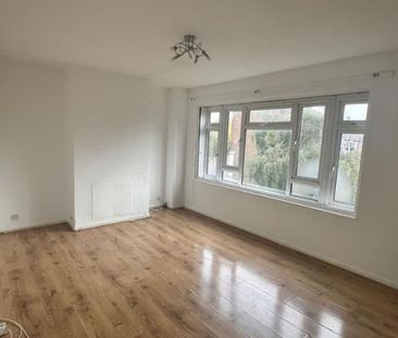 2 bedroom maisonette to rent - Photo 4