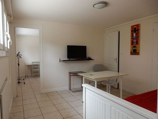 Appartement La Rochelle 2 pièce(s) 30.52 m2 - Photo 1