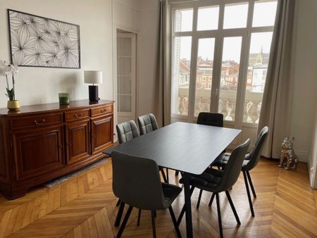 MAGNIFIQUE APPARTEMENT EN CENTRE VILLE PROCHE GARE - Photo 5