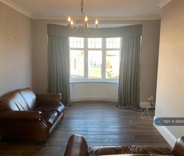 3 bedroom semi-detached house to rent - Photo 1