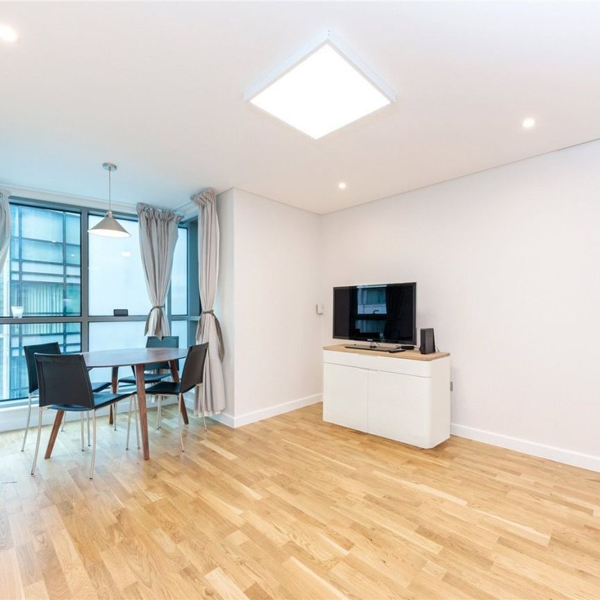 Merchant Square, London, W2 - Photo 1