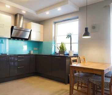 Łódź - Mieszkanie na wynajem - Zdjęcie 2