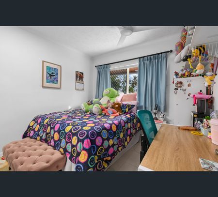 1/275 ESPLANADE, Cairns North, Qld 4870 - Photo 3